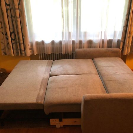 Schnuckeliges Appartement In Prien Am Chiemsee Exteriör bild