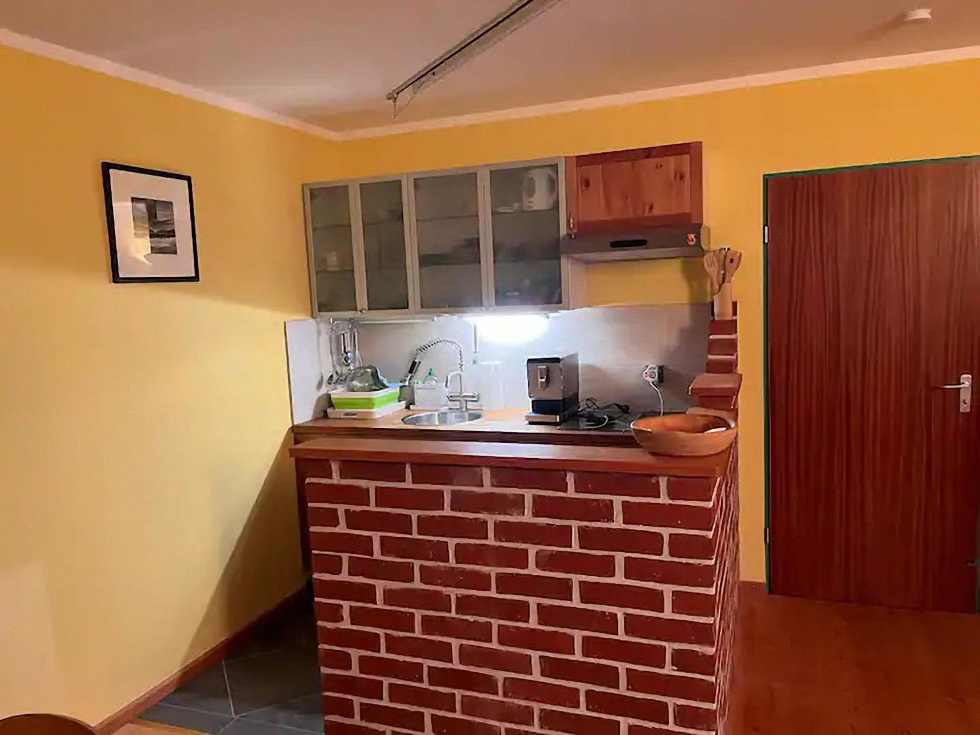 Schnuckeliges Appartement In Prien Am Chiemsee Exteriör bild