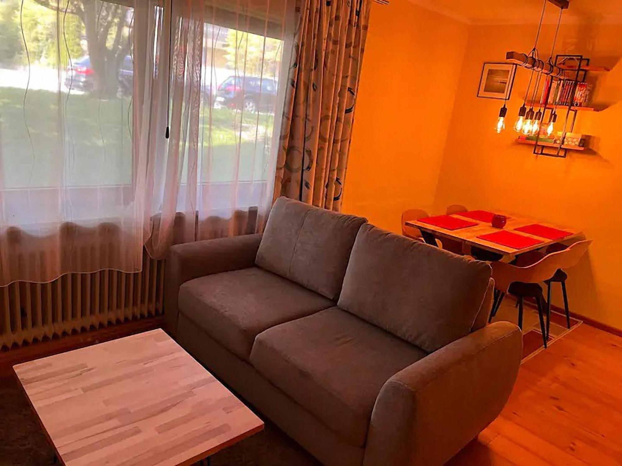 Schnuckeliges Appartement In Prien Am Chiemsee Exteriör bild