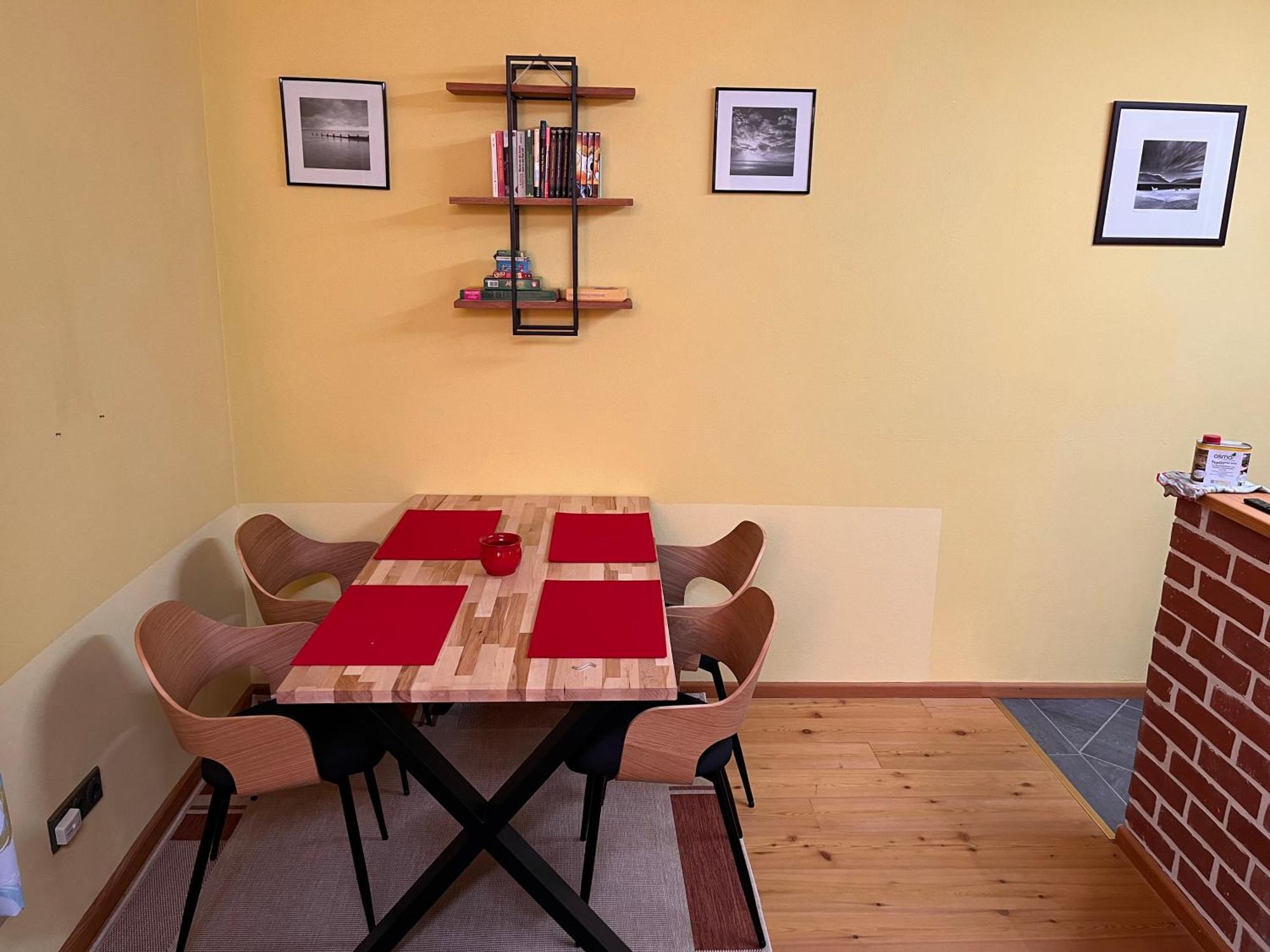 Schnuckeliges Appartement In Prien Am Chiemsee Exteriör bild